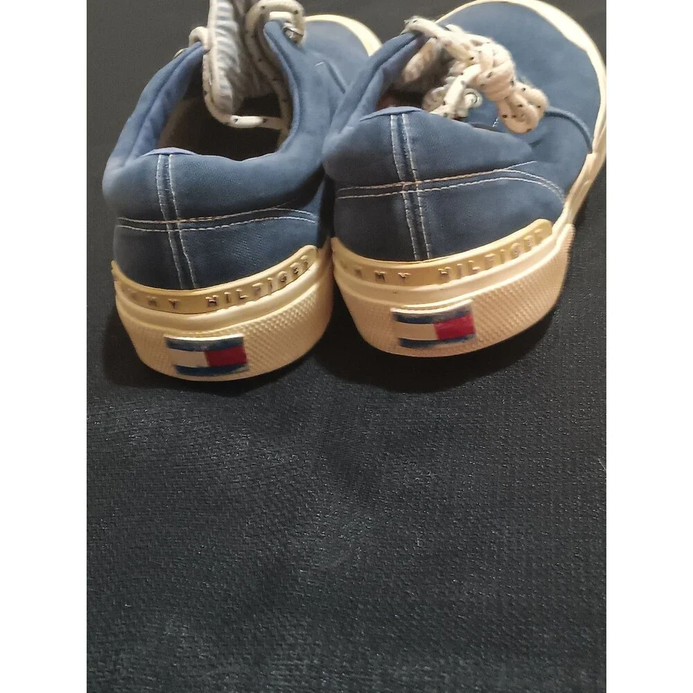 Vintage Tommy Hilfiger shoes
